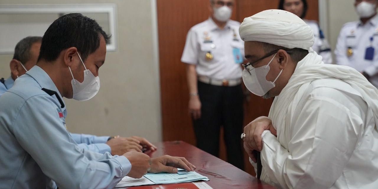 VIDEO: Selain Rizieq Ada Eks Danjen Kopassus, Ini Daftar Lengkap Penggugat Jokowi Rp5.246 Triliun