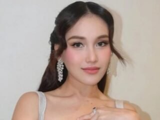 Alasan Ayu Ting Ting Lebih Nyaman Bergaul dengan Tetangga Ketimbang Rekan Artis