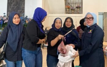 Hangatnya Idul Adha di Tiga Kecamatan, Hj Diana Hadir Berbagi Lewat 9 Ekor Sapi Kurban