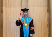 Dari Desa Tepencil ke Gelar Magister Hukum, Perjalanan Alan Jaya Saputra Menolak Menyerah