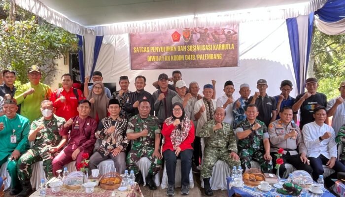 Tim Pemyuluhan Karhutla Mabes TNI Sosialisasikan Pencegahan Karhutla kepada Warga Plaju