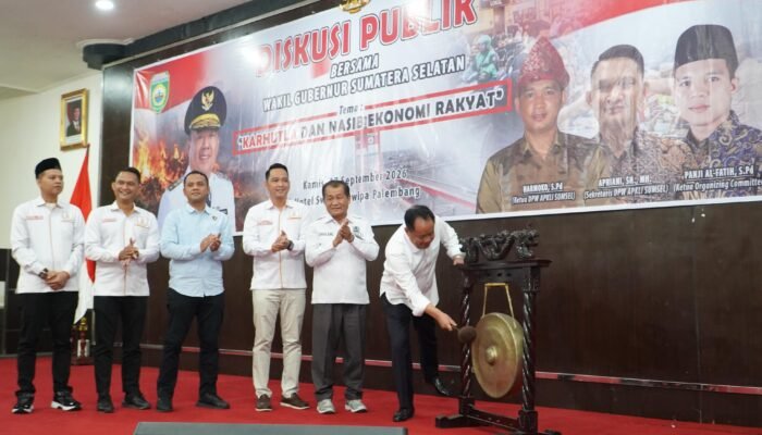 APKLI Sumsel Nobatkan H. Cik Ujang sebagai “Bapak Pedagang Kaki Lima Sumatera Selatan”